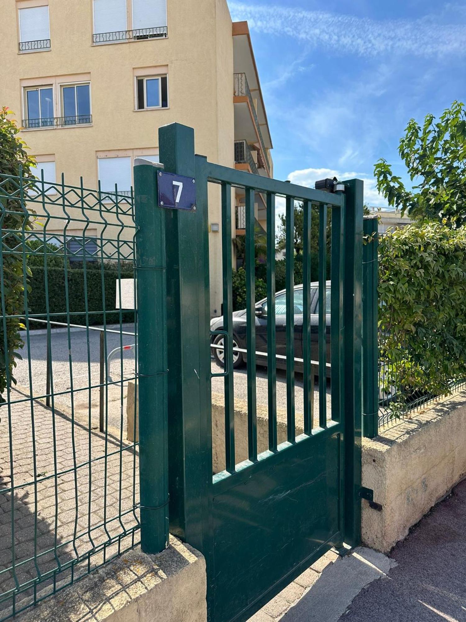Saint-Tropez Floridaアパートメント エクステリア 写真